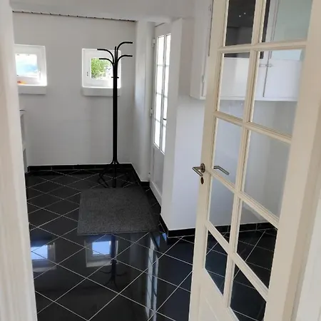 Lägenhet 210 M2 Hus Til 8 Gaester - 5 Km Fra Nyt Stort Vandland Nordborg