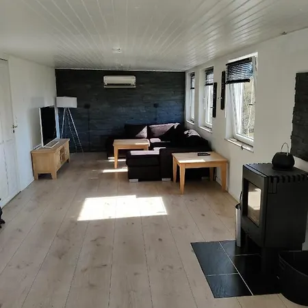 210 M2 Hus Til 8 Gaester - 5 Km Fra Nyt Stort Vandland Daire